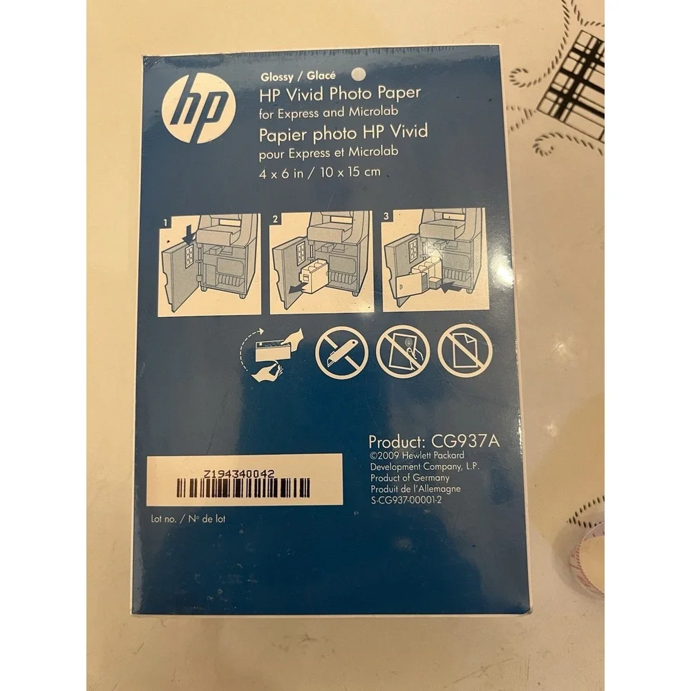 HP 4 x 6  Glossy Vivid Photo Paper 180 Sheets CG937A Borderless Microlab Express